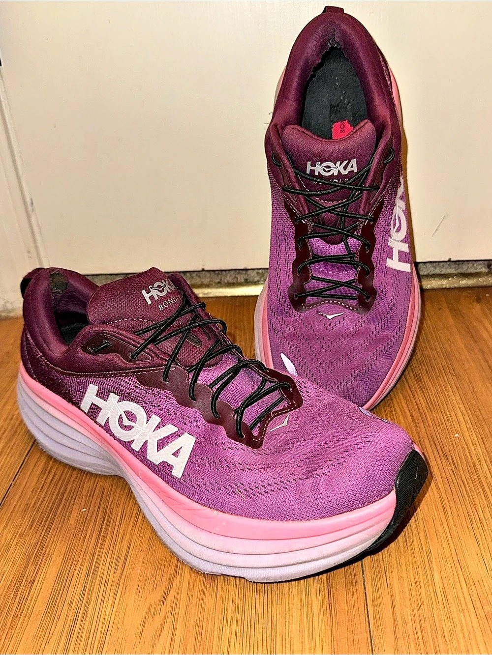 HOKA Bondi 8 Women’s Size 11B Purple Pink Running Walking Shoes 1127952